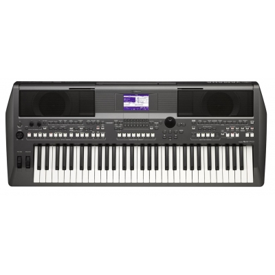 Teclado Arranjador Yamaha PSR-S670 Com 61 Teclas